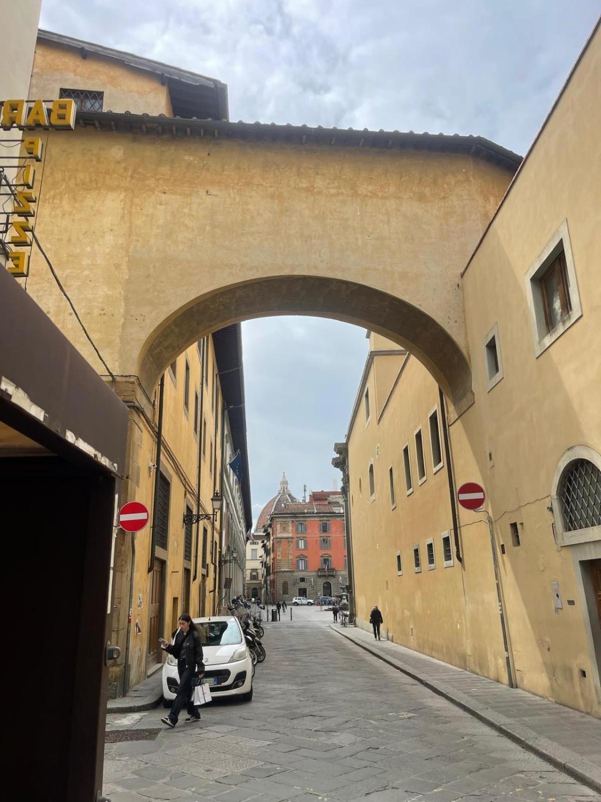 Monolocale Carino Apartment Firenze Bagian luar foto